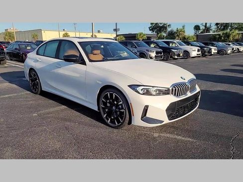 New 2025 BMW 330i 330i w/ M Sport Package image 29