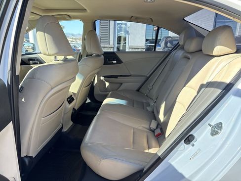 Used 2013 Honda Accord EX-L image 27
