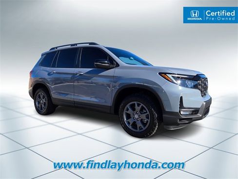 Certified 2025 Honda Passport TrailSport image 2