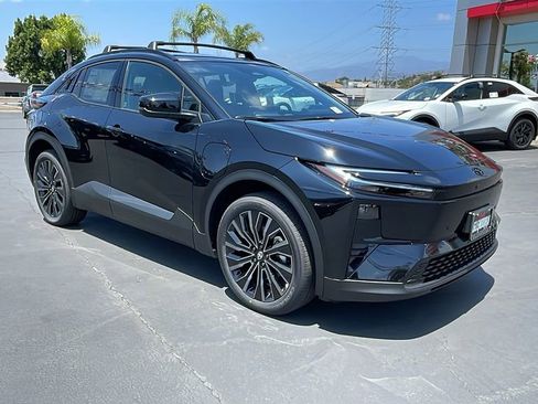 New 2026 Toyota C-HR AWD/4WD image 34