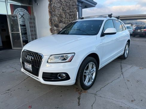 Used 2016 Audi Q5 2.0T Premium Plus w/ Premium Plus Package image 2