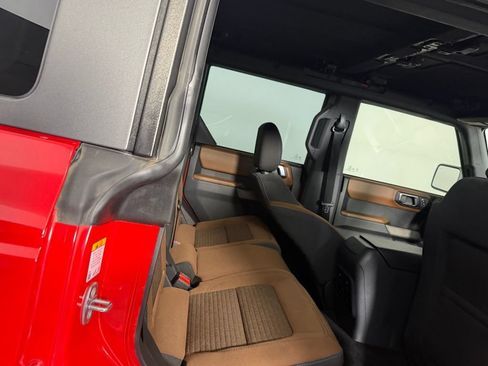 Used 2023 Ford Bronco Outer Banks AWD/4WD image 28