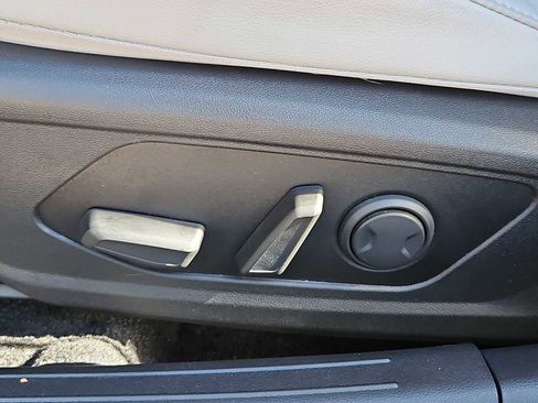 Certified 2022 Hyundai Elantra Limited w/ Cargo Package image 17