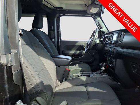 Used 2018 Jeep Wrangler Sport image 10