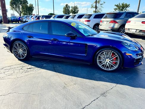 Used 2020 Porsche Panamera GTS AWD/4WD image 6