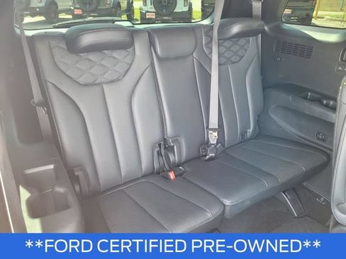 Used 2021 Hyundai Palisade Limited FWD image 15