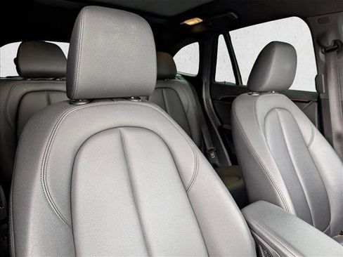 Used 2019 BMW X1 sDrive28i w/ Convenience Package FWD image 19