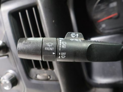 Used 2015 Chevrolet Silverado 2500 W/T w/ Snow Plow Prep Package image 29