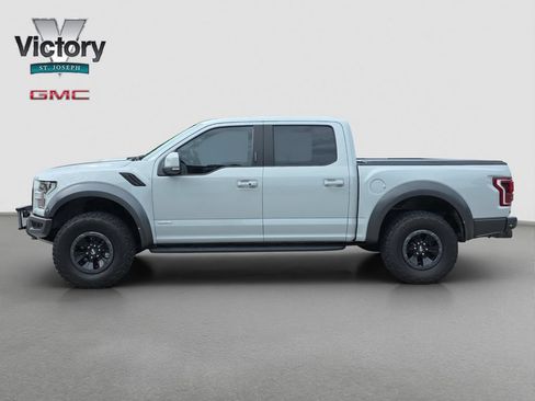 Used 2017 Ford F150 Raptor w/ Equipment Group 802A Luxury AWD/4WD image 6