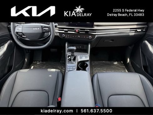 New 2026 Kia Sportage EX FWD image 11
