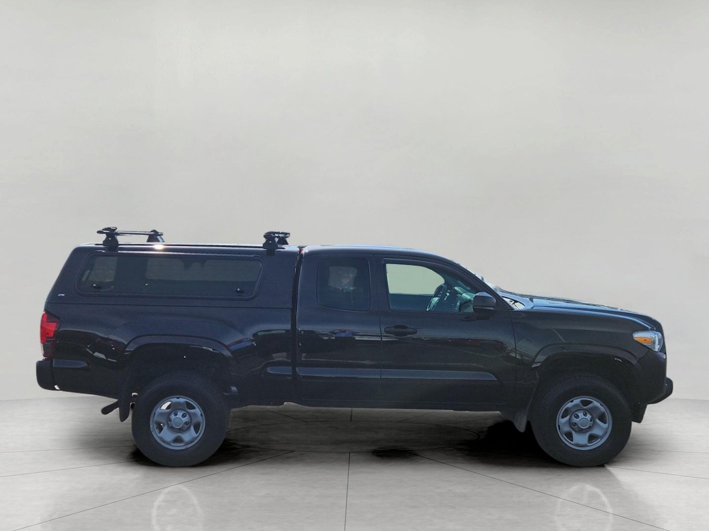 Used 2019 Toyota Tacoma SR RWD image 9