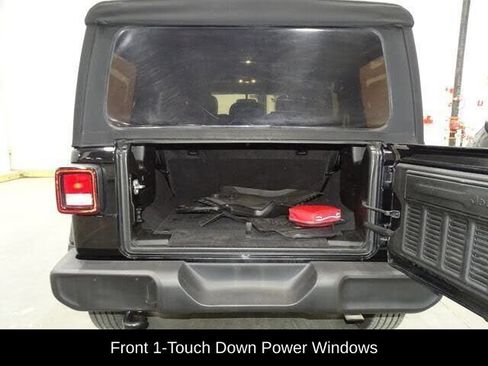 Used 2021 Jeep Wrangler Unlimited Sport AWD/4WD image 22