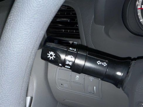 Used 2017 Hyundai Accent SE image 20