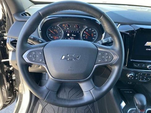 Used 2024 Chevrolet Traverse RS w/ LPO, Floor Liner Package FWD image 33