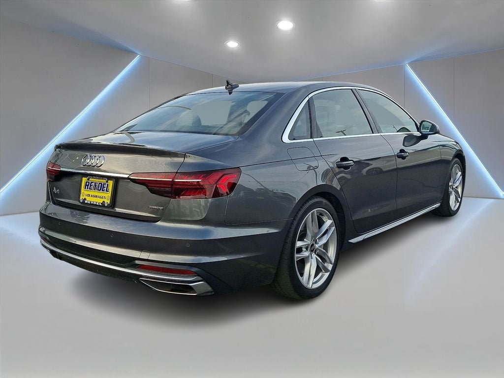 Used 2023 Audi A4 2.0T Premium w/ Convenience Package AWD/4WD image 4