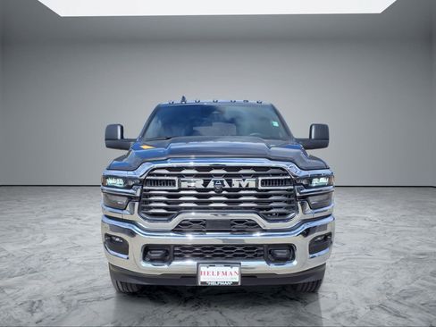 Used 2026 RAM 2500 Tradesman w/ Chrome Appearance Group AWD/4WD image 2