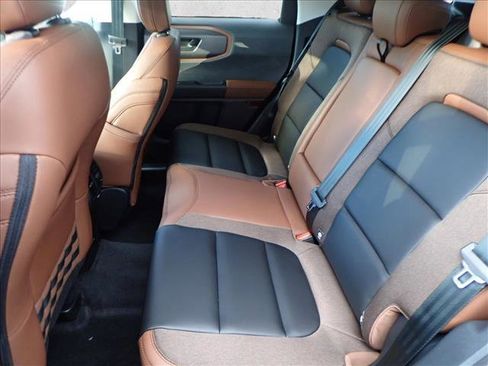 New 2025 Ford Bronco Sport Outer Banks AWD/4WD image 9