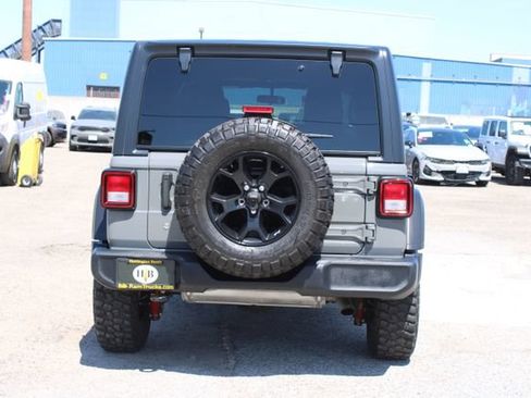 Used 2022 Jeep Wrangler Unlimited Sport AWD/4WD image 4
