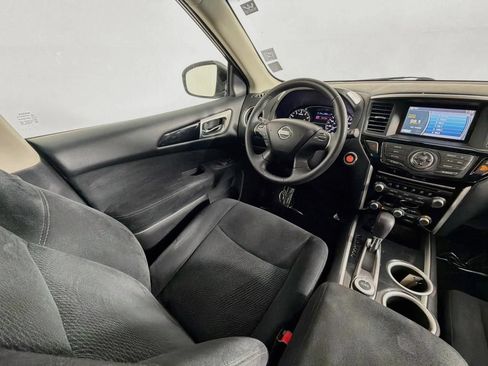 Used 2013 Nissan Pathfinder SV AWD/4WD image 11
