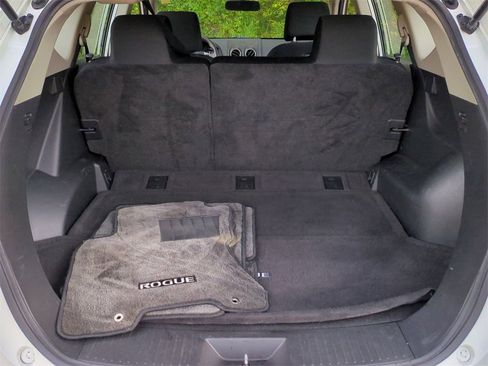 Used 2014 Nissan Rogue S w/ Convenience Package image 24