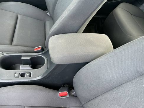 Used 2023 Toyota Corolla LE FWD image 27