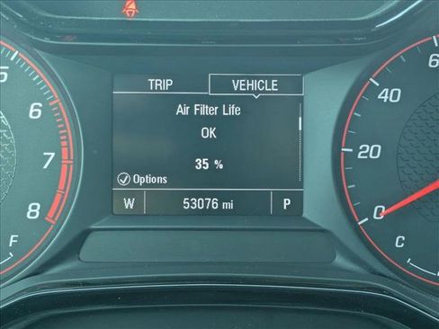 Used 2024 Chevrolet Trax RS w/ Sunroof Package FWD image 8