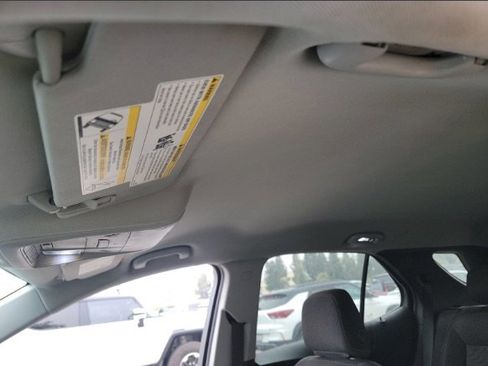 Used 2019 Chevrolet Equinox LT image 9