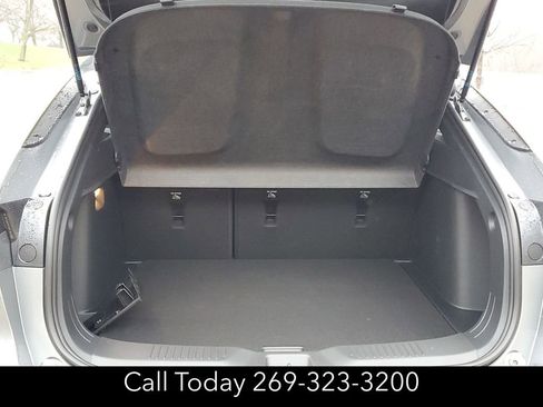 New 2025 Buick Envista Preferred w/ Advanced Safety Package image 24