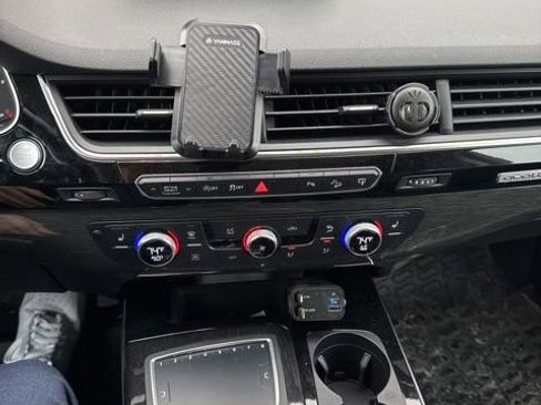 Used 2017 Audi Q7 3.0T Premium Plus image 12