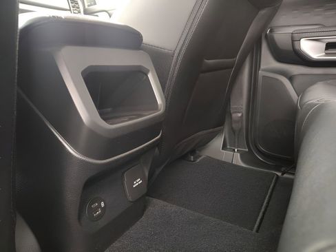 New 2026 Ford Ranger Lariat w/ FX4 Off-Road Package image 27