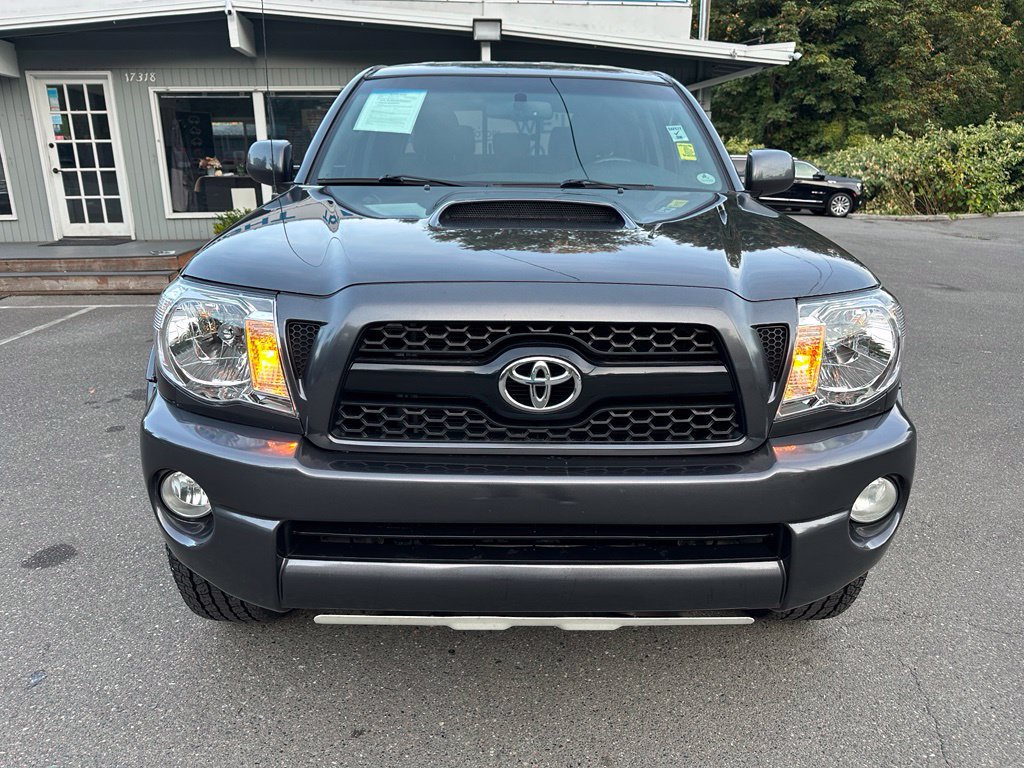 Used 2011 Toyota Tacoma 4x4 Double Cab w/ TRD Sport Pkg w/JBL Audio image 2