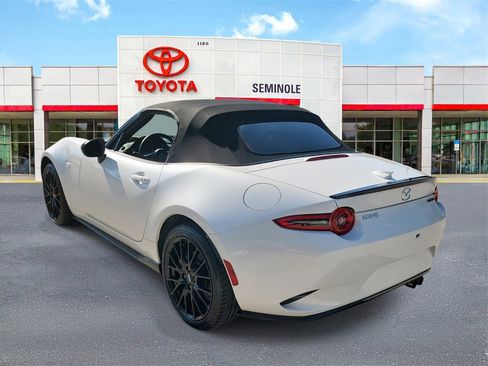 Used 2024 MAZDA MX-5 Miata Club w/ Brembo/BBS Recaro Package image 4