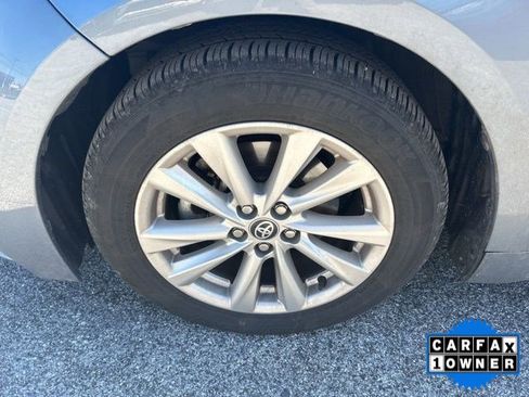 Used 2023 Toyota Corolla LE w/ LE Convenience Package image 10