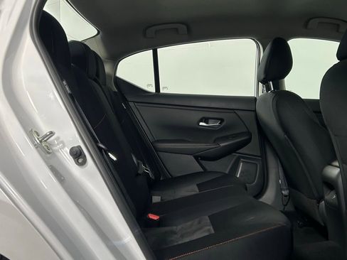 Used 2025 Nissan Sentra SR w/ Midnight Edition FWD image 12