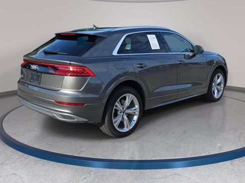 Used 2023 Audi Q8 Premium Plus w/ Premium Plus Package AWD/4WD image 5
