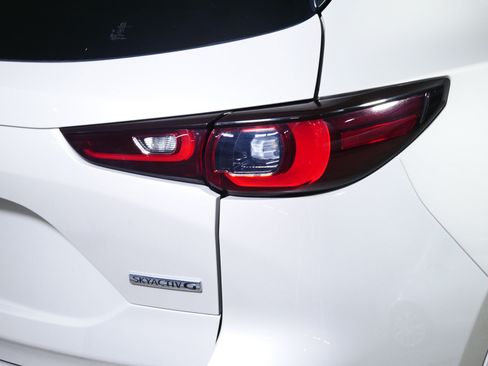 Used 2025 MAZDA CX-5 AWD 2.5 S w/ Preferred Package image 17