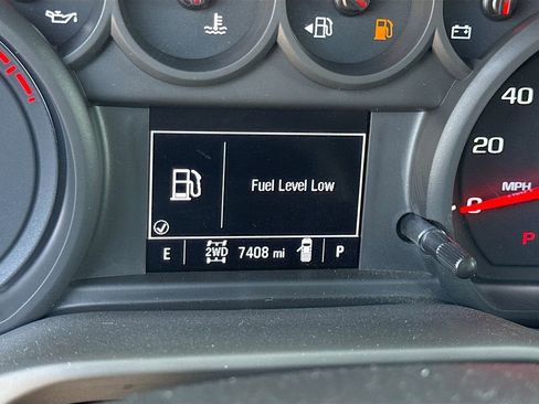 Used 2025 Chevrolet Silverado 2500 Custom w/ Custom Value Package image 12