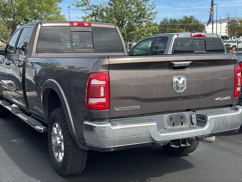 Used 2020 RAM 3500 Laramie AWD/4WD image 2
