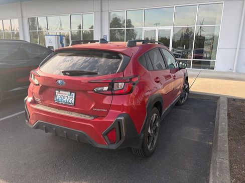 Used 2024 Subaru Crosstrek 2.5i Limited AWD/4WD image 4