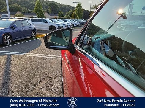 Certified 2023 Volkswagen Tiguan SE w/ Panoramic Sunroof Package AWD/4WD image 26