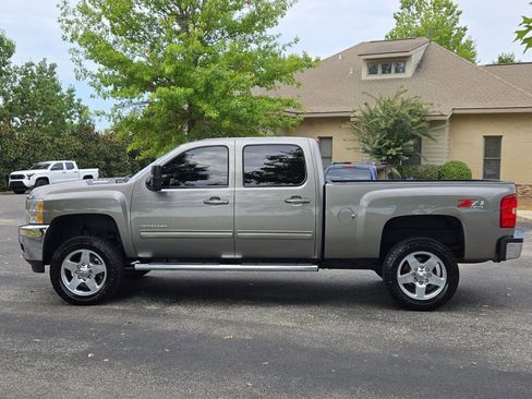 Used 2012 Chevrolet Silverado 2500 LTZ w/ LTZ Plus Package image 12