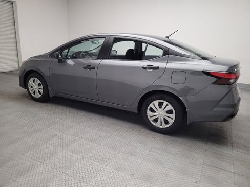 Used 2025 Nissan Versa S w/ Trunk Package image 3