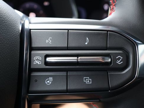 Certified 2024 GMC Canyon AT4X AWD/4WD image 18