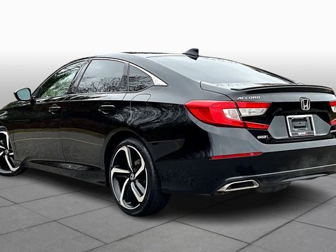 Used 2019 Honda Accord Sport image 11