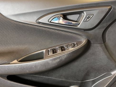 Used 2021 Chevrolet Malibu LS image 18