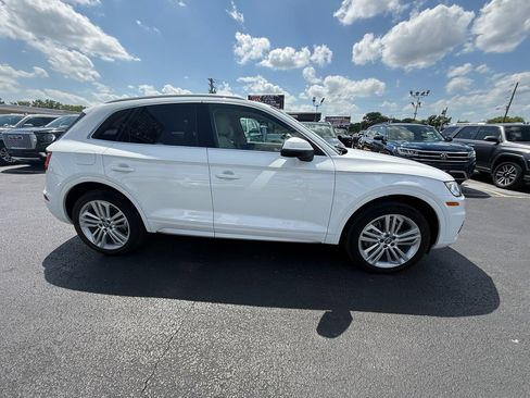 Used 2018 Audi Q5 2.0T Premium Plus AWD/4WD image 2