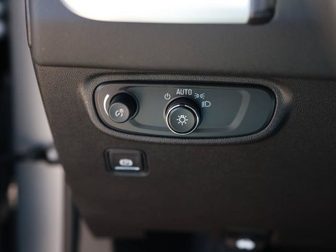 Used 2023 GMC Terrain SLE w/ Elevation Edition FWD image 44