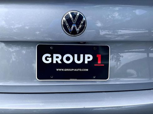 Used 2023 Volkswagen Jetta SE FWD image 33