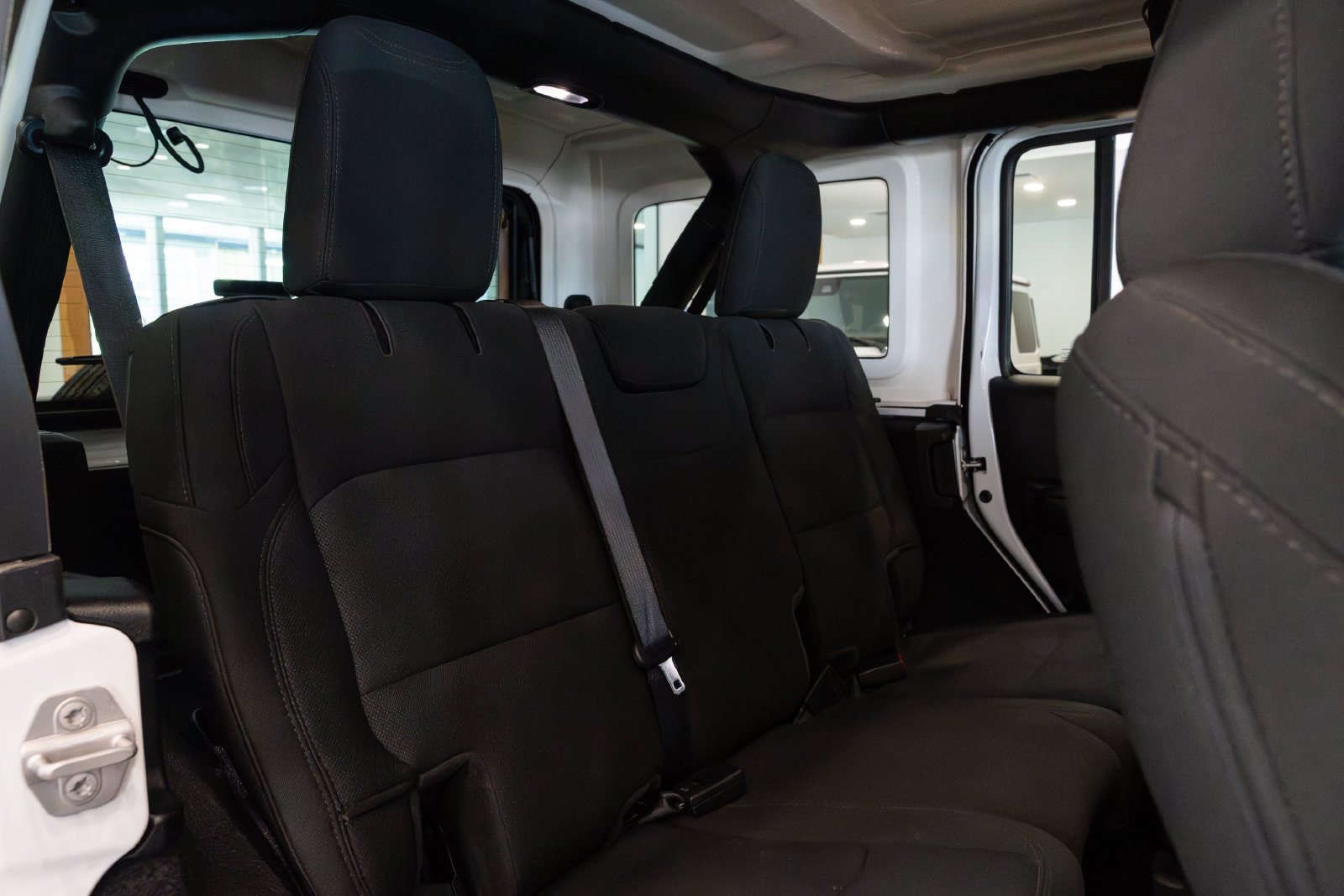 Used 2020 Jeep Wrangler Unlimited Sport S AWD/4WD image 20