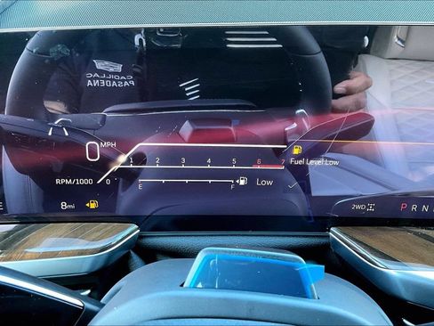 New 2026 Cadillac Escalade Platinum Sport w/ LPO, ONYX Package AWD/4WD image 14